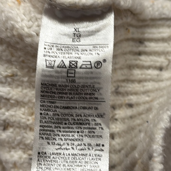 Old Navy mock- neck speckled shaker - stitch sweater size xlarge. - Picture 3 of 7